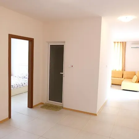 شقة Grand Kamelia